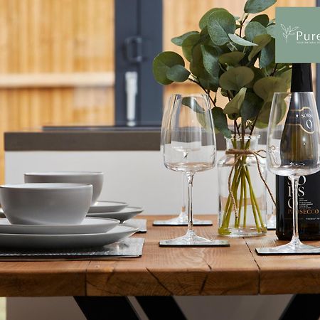 Stunning 5 Bed Manchester House With Parking By Purestay Short Lets & Serviced Accommodation מראה חיצוני תמונה