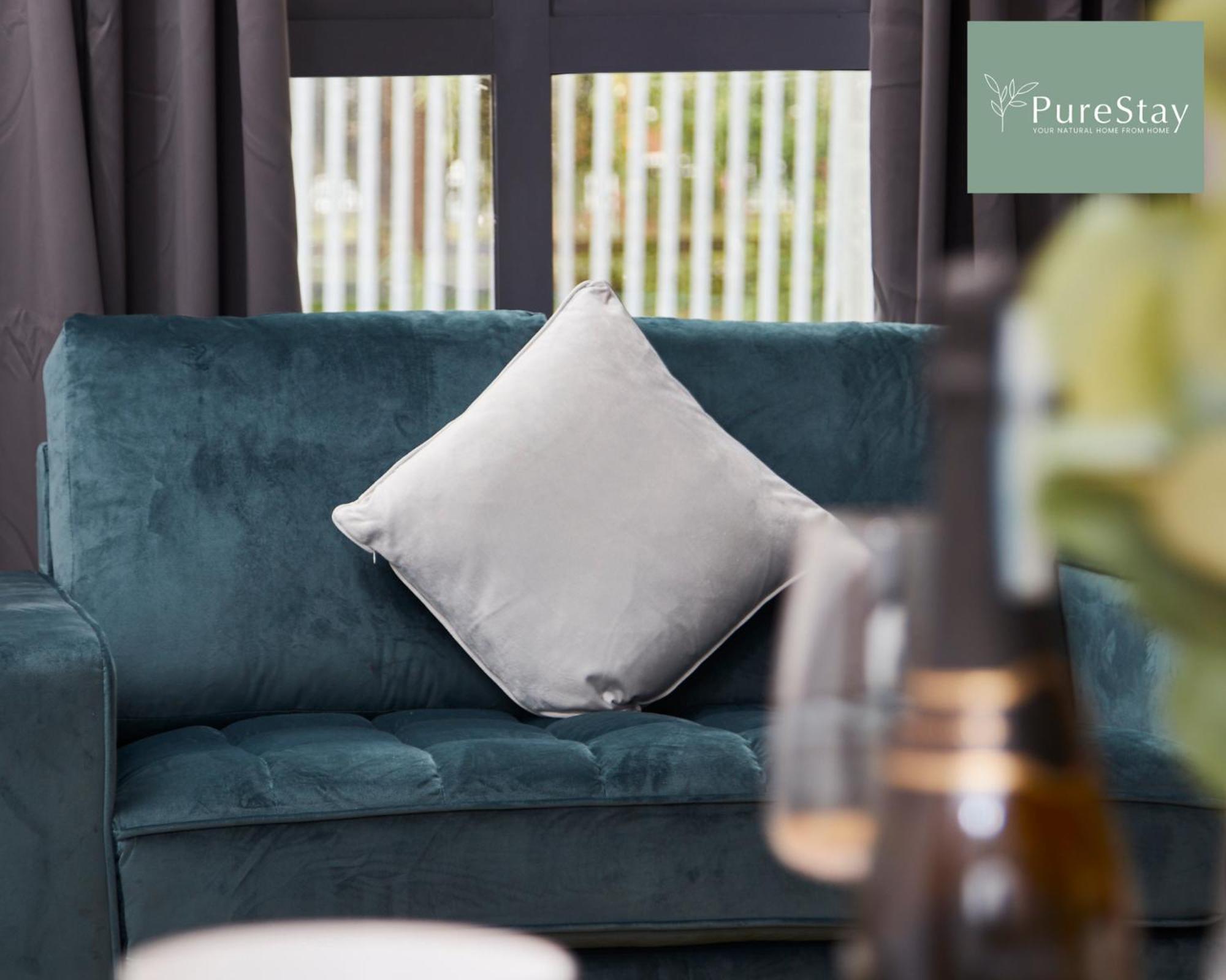 Stunning 5 Bed Manchester House With Parking By Purestay Short Lets & Serviced Accommodation מראה חיצוני תמונה