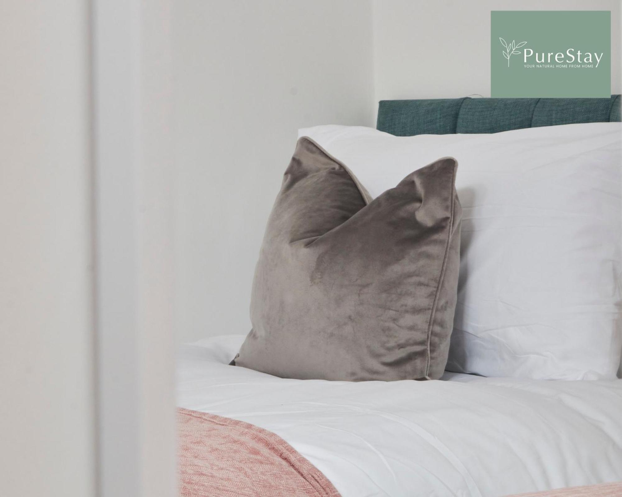 Stunning 5 Bed Manchester House With Parking By Purestay Short Lets & Serviced Accommodation מראה חיצוני תמונה