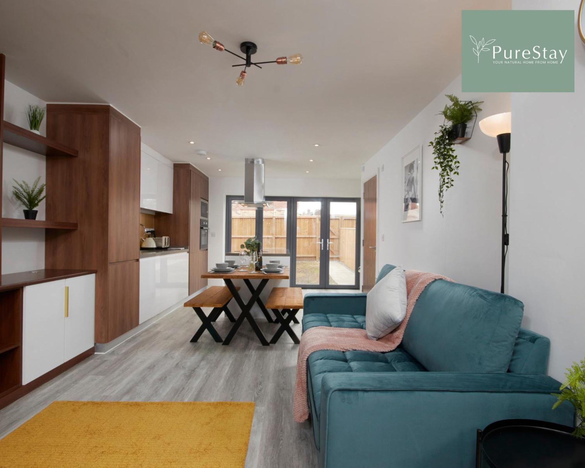 Stunning 5 Bed Manchester House With Parking By Purestay Short Lets & Serviced Accommodation מראה חיצוני תמונה