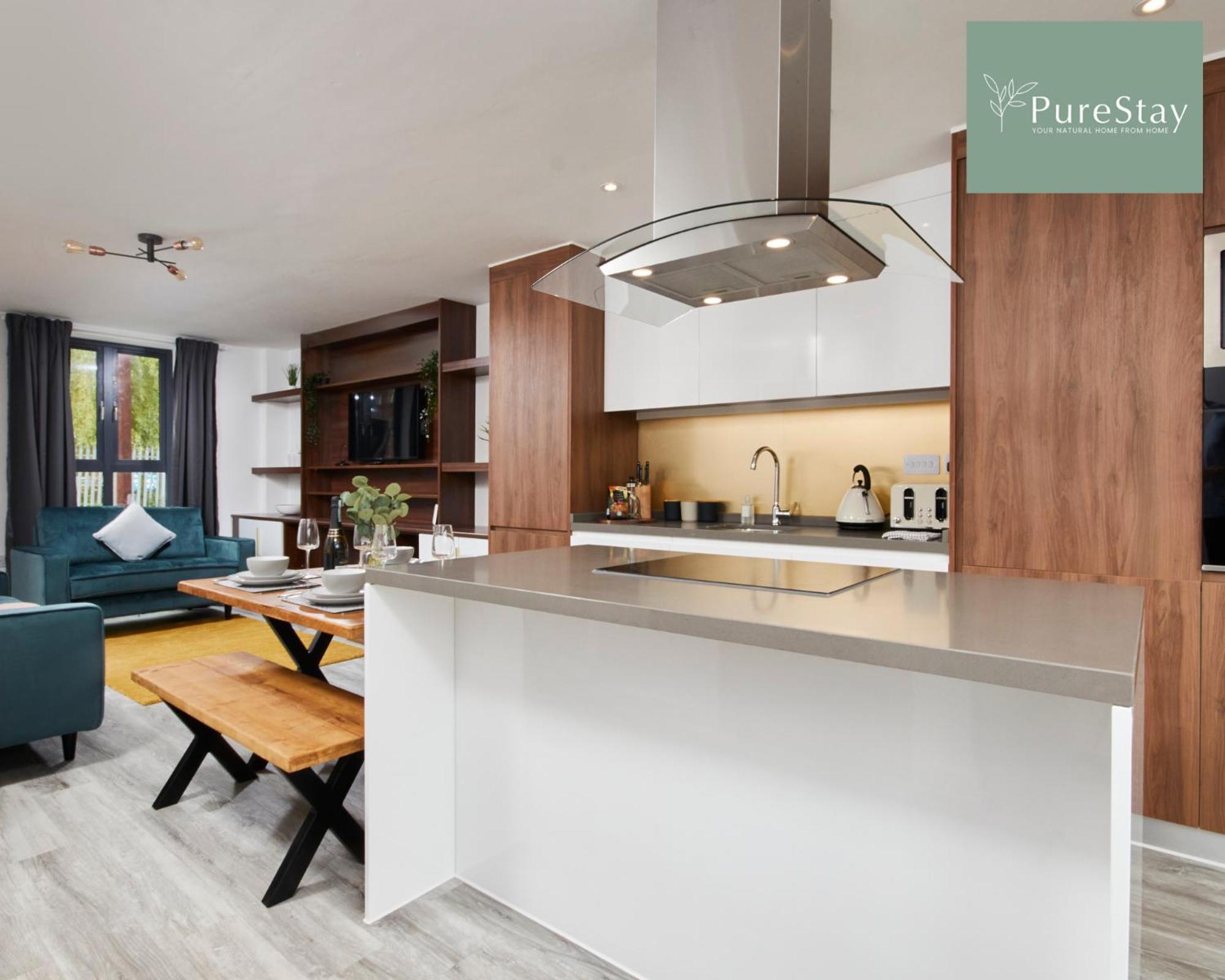 Stunning 5 Bed Manchester House With Parking By Purestay Short Lets & Serviced Accommodation מראה חיצוני תמונה