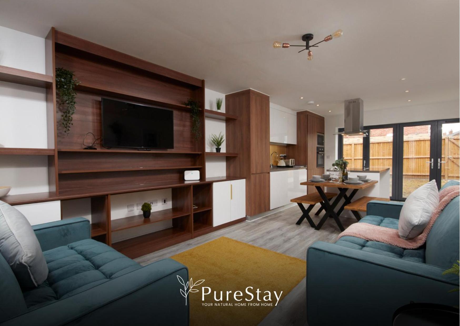 Stunning 5 Bed Manchester House With Parking By Purestay Short Lets & Serviced Accommodation מראה חיצוני תמונה