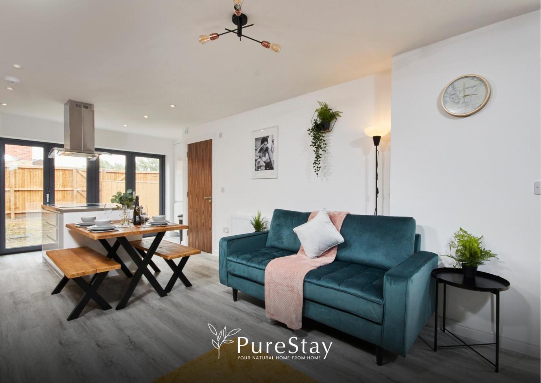 Stunning 5 Bed Manchester House With Parking By Purestay Short Lets & Serviced Accommodation מראה חיצוני תמונה